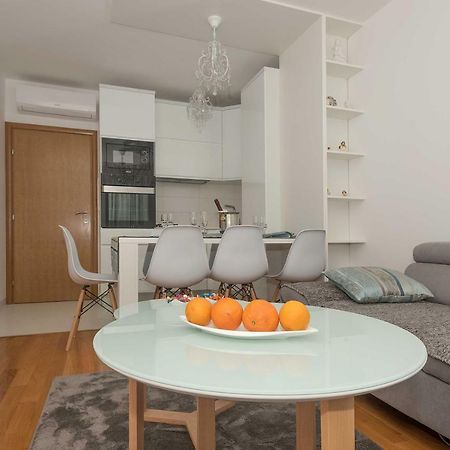 Apartman Ramljak Макарска Екстериор снимка