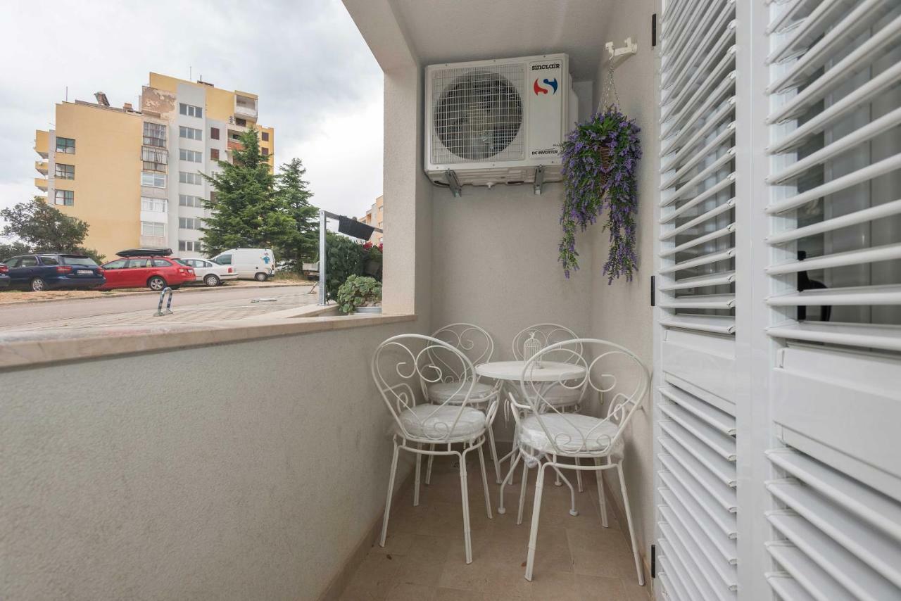 Apartman Ramljak Макарска Екстериор снимка