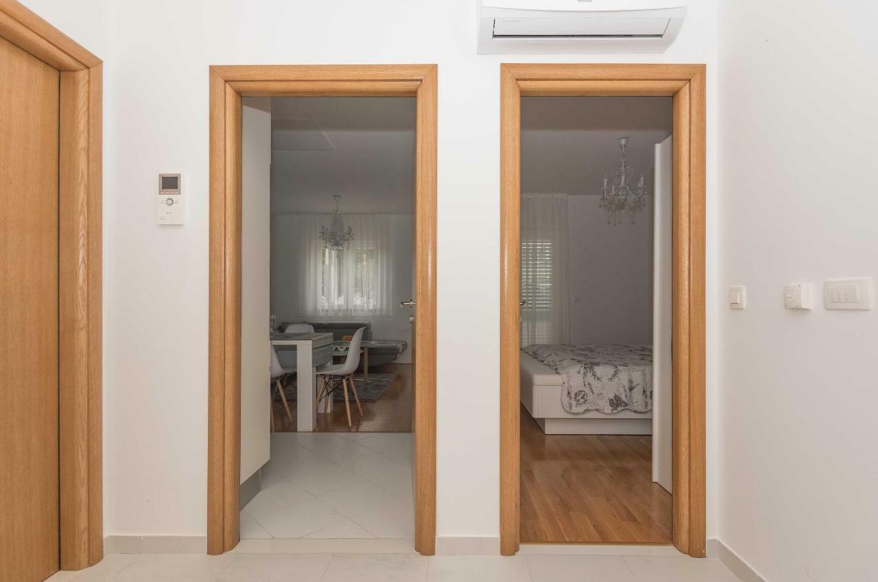 Apartman Ramljak Макарска Екстериор снимка