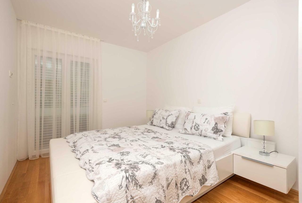 Apartman Ramljak Макарска Екстериор снимка